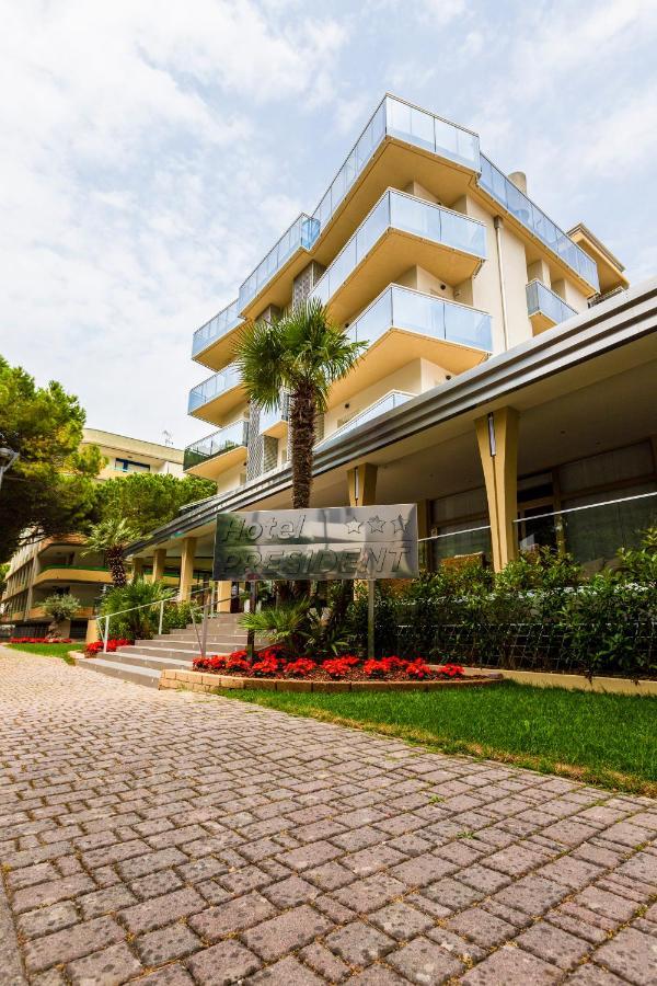 Hotel President 3*
